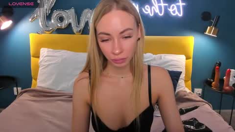 Diana  online show from 03-02-25, 01:36