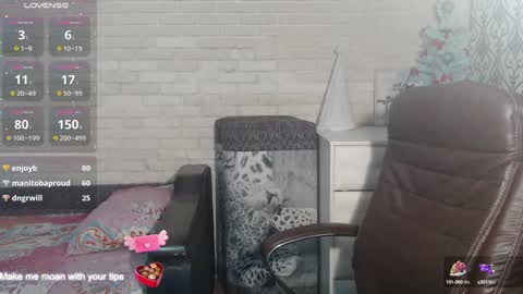 Snapshot of diana_li_ chatting on 01-09-25, 10:20 Diana li online show from 01-09-25, 10:20