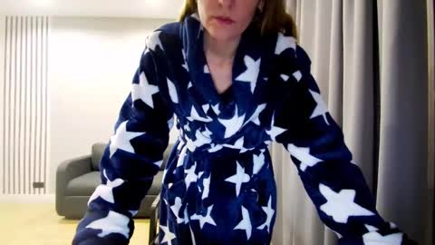 diana_meridor online show from 02-17-25, 05:14