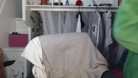 Snapshot of diana_smit_ chatting on 12-06-24, 02:46 diana online show from 12-06-24, 02:46