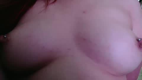 Snapshot of diana_smit_ chatting on 12-19-24, 11:03 diana online show from 12-19-24, 11:03