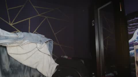 Snapshot of diana_smit_ chatting on 02-08-25, 02:04 diana online show from 02-08-25, 02:04