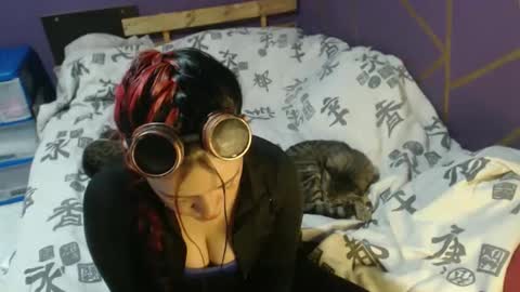 Snapshot of diana_smit_ chatting on 02-05-26, 04:33 diana online show from 02-05-26, 04:33