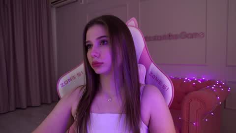 Diana online show from 01-20-25, 04:10