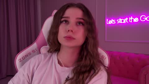 Diana online show from 01-25-25, 06:35