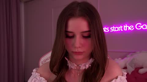 Diana online show from 02-04-25, 04:05