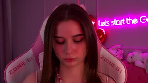 Diana online show from 02-14-25, 04:04