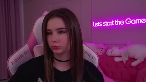 Diana online show from 02-28-25, 01:47