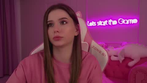 Diana online show from 03-04-25, 01:55