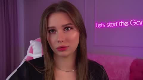 Diana online show from 09-25-25, 06:33