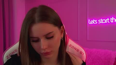 Diana online show from 02-05-26, 07:51