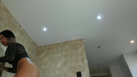 dianac1998 online show from 02-06-25, 08:45