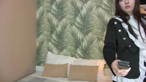 DianaPittman online show from 09-15-25, 01:11