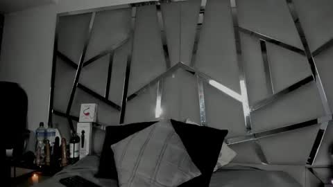 dianarous online show from 04-12-26, 02:49