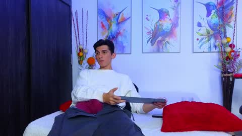 Snapshot of dianayleo chatting on 12-10-24, 06:38 Ana Leo online show from 12-10-24, 06:38