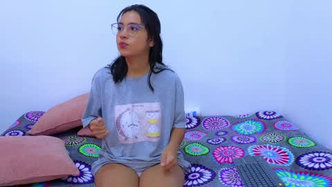 Snapshot of dianayleo chatting on 02-06-25, 03:09 Ana Leo online show from 02-06-25, 03:09