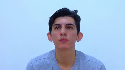 Snapshot of dianayleo chatting on 02-19-25, 12:33 Ana Leo online show from 02-19-25, 12:33