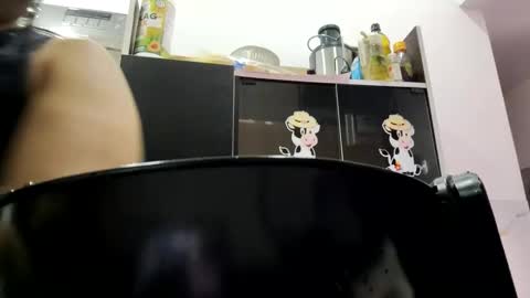 DIANE online show from 04-13-26, 12:32