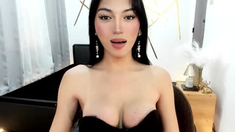 Snapshot of dianna_foxy chatting on 02-09-25, 03:32 Kianna online show from 02-09-25, 03:32