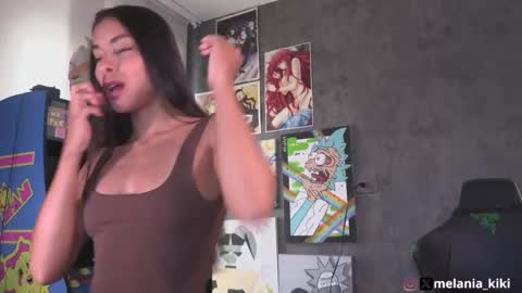 Melania   -    online show from 09-08-25, 09:25