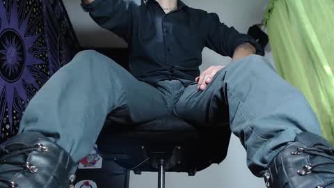 Snapshot of dicaprioo_ chatting on 12-05-24, 02:55 DICAPRIO online show from 12-05-24, 02:55