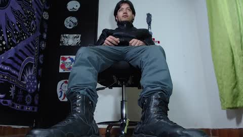 Snapshot of dicaprioo_ chatting on 12-05-24, 06:00 DICAPRIO online show from 12-05-24, 06:00