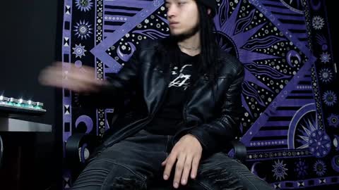 Snapshot of dicaprioo_ chatting on 01-11-25, 09:25 DICAPRIO online show from 01-11-25, 09:25