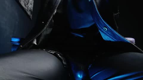 DICAPRIO online show from 04-22-26, 05:54