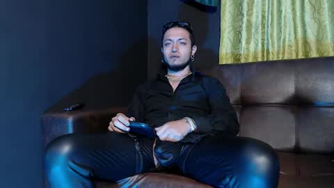 DICAPRIO online show from 05-31-26, 02:53