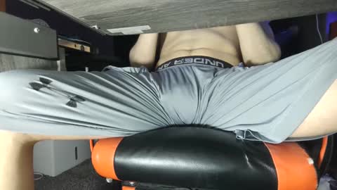 Snapshot of dick_and_muscle chatting on 02-16-25, 05:26 Dick And Muscle online show from 02-16-25, 05:26