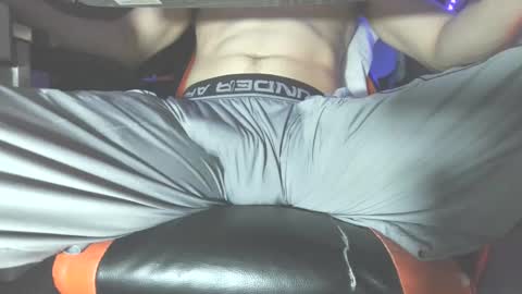 Snapshot of dick_and_muscle chatting on 09-27-25, 10:31 Dick And Muscle online show from 09-27-25, 10:31