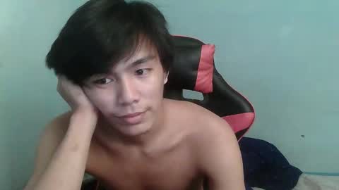 Snapshot of dickbigben chatting on 10-25-25, 08:22 Ben and Christy online show from 10-25-25, 08:22