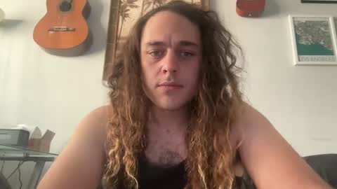 Snapshot of dickbiggly chatting on 02-07-26, 07:39 dickbiggly online show from 02-07-26, 07:39