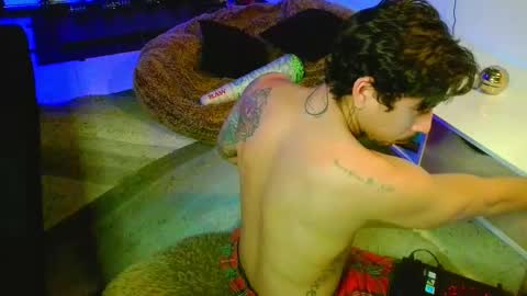 Damin online show from 12-16-24, 07:04