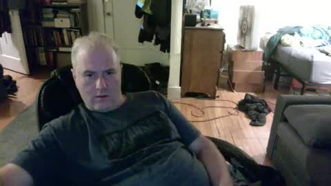 Richard Fleischer online show from 12-31-24, 03:23