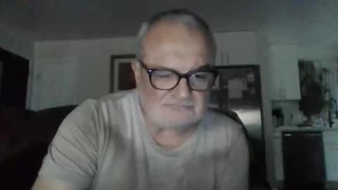 Snapshot of dickjr26 chatting on 10-25-25, 12:51 dickjr26 online show from 10-25-25, 12:51