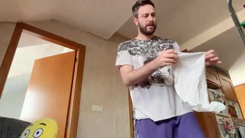 Im Julian  all cum shot videos here    online show from 02-28-25, 12:20