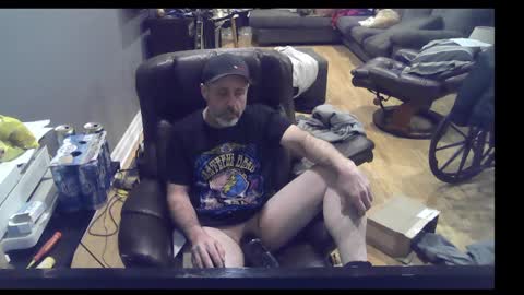 dickrb1984 online show from 02-17-25, 05:58