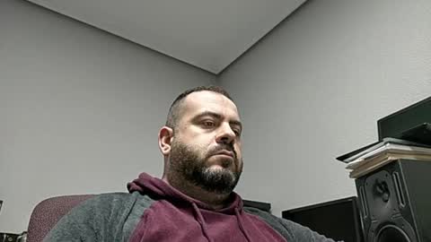 Snapshot of dicktracy_86 chatting on 12-24-24, 06:39 DANI online show from 12-24-24, 06:39