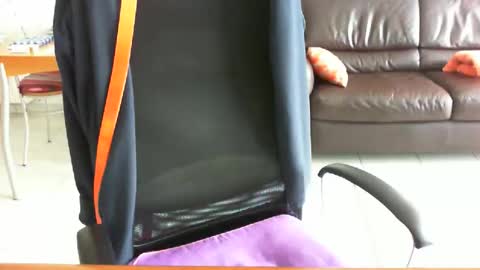 didonc from france..... online show from 02-15-26, 11:19