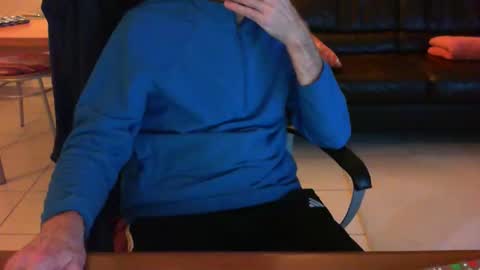 didonc from france..... online show from 03-15-26, 08:04