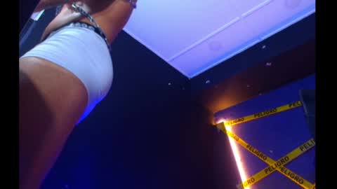 Snapshot of diego__cruz chatting on 01-21-25, 02:48 Diego online show from 01-21-25, 02:48