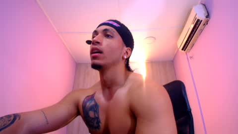 Snapshot of diego__cruz chatting on 01-22-25, 05:49 Diego online show from 01-22-25, 05:49