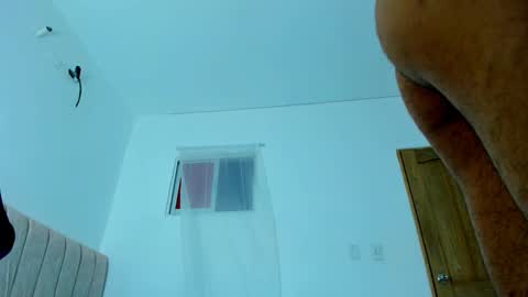 Snapshot of diego__cruz chatting on 10-30-25, 11:00 Diego online show from 10-30-25, 11:00