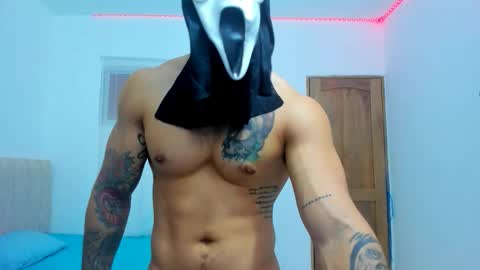 Snapshot of diego__cruz chatting on 10-31-25, 11:00 Diego online show from 10-31-25, 11:00