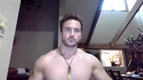 Snapshot of diegodavids chatting on 05-28-26, 12:52 diegodavids online show from 05-28-26, 12:52