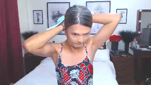 Dennesse online show from 10-30-25, 05:20