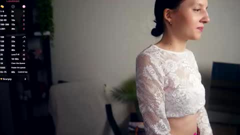 Elwyna online show from 11-11-25, 06:46