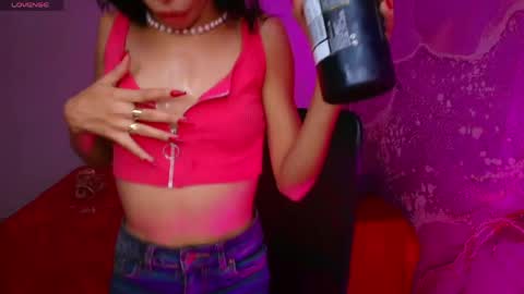 Snapshot of diiosa_latina chatting on 05-31-26, 10:11 diiosa_latina online show from 05-31-26, 10:11