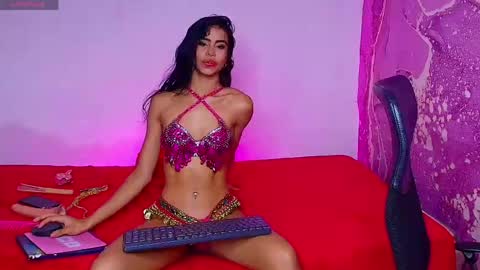 Snapshot of diiosa_latina chatting on 06-05-26, 08:36 diiosa_latina online show from 06-05-26, 08:36